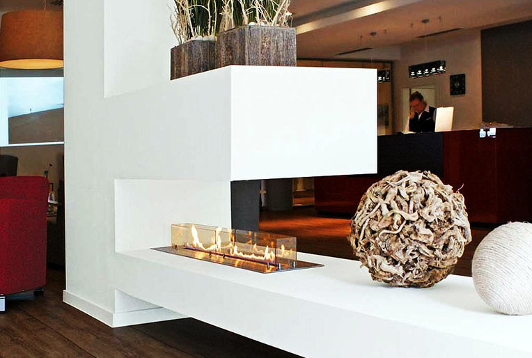 <b style="font-size:18px;">Ethanolbetriebener Kamin<b></b></b>